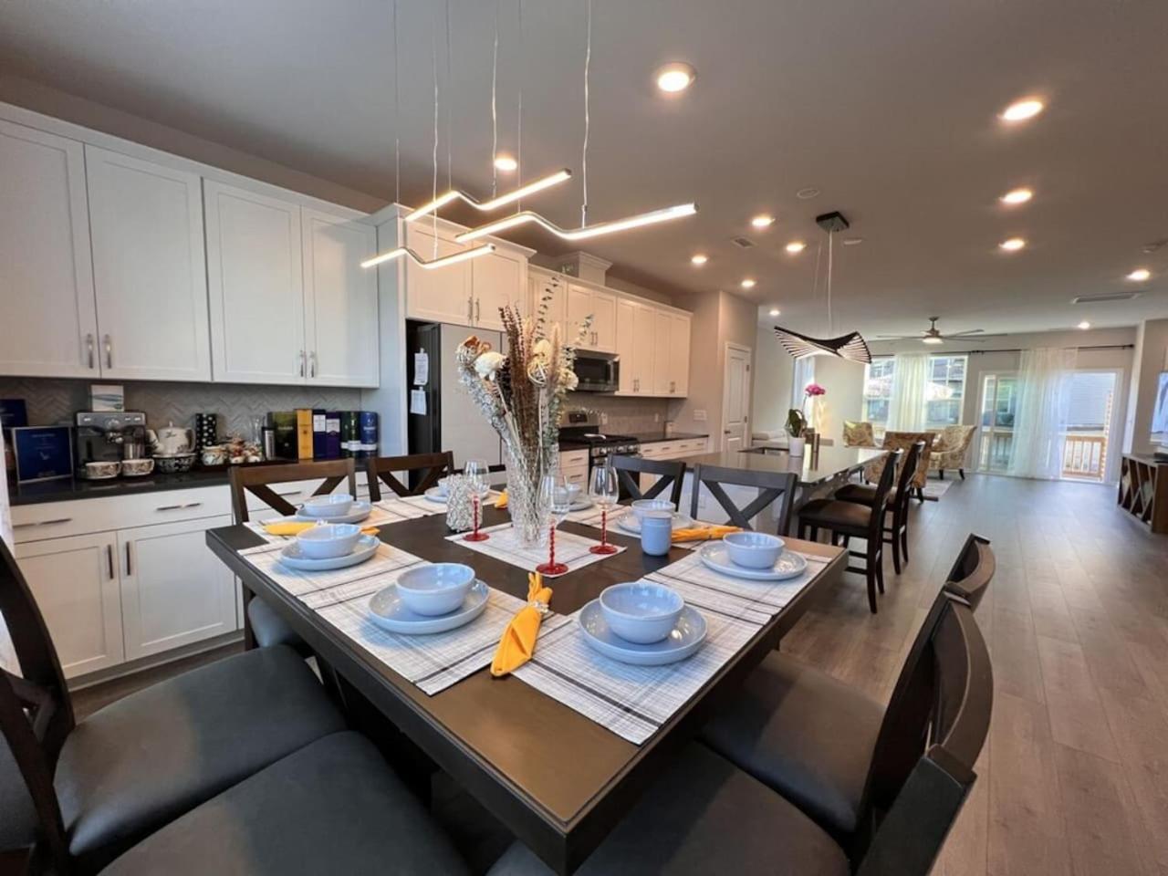 The Villas Buckingham 10 Mins To Rdu Airport Duke Downtown Durham Exterior foto